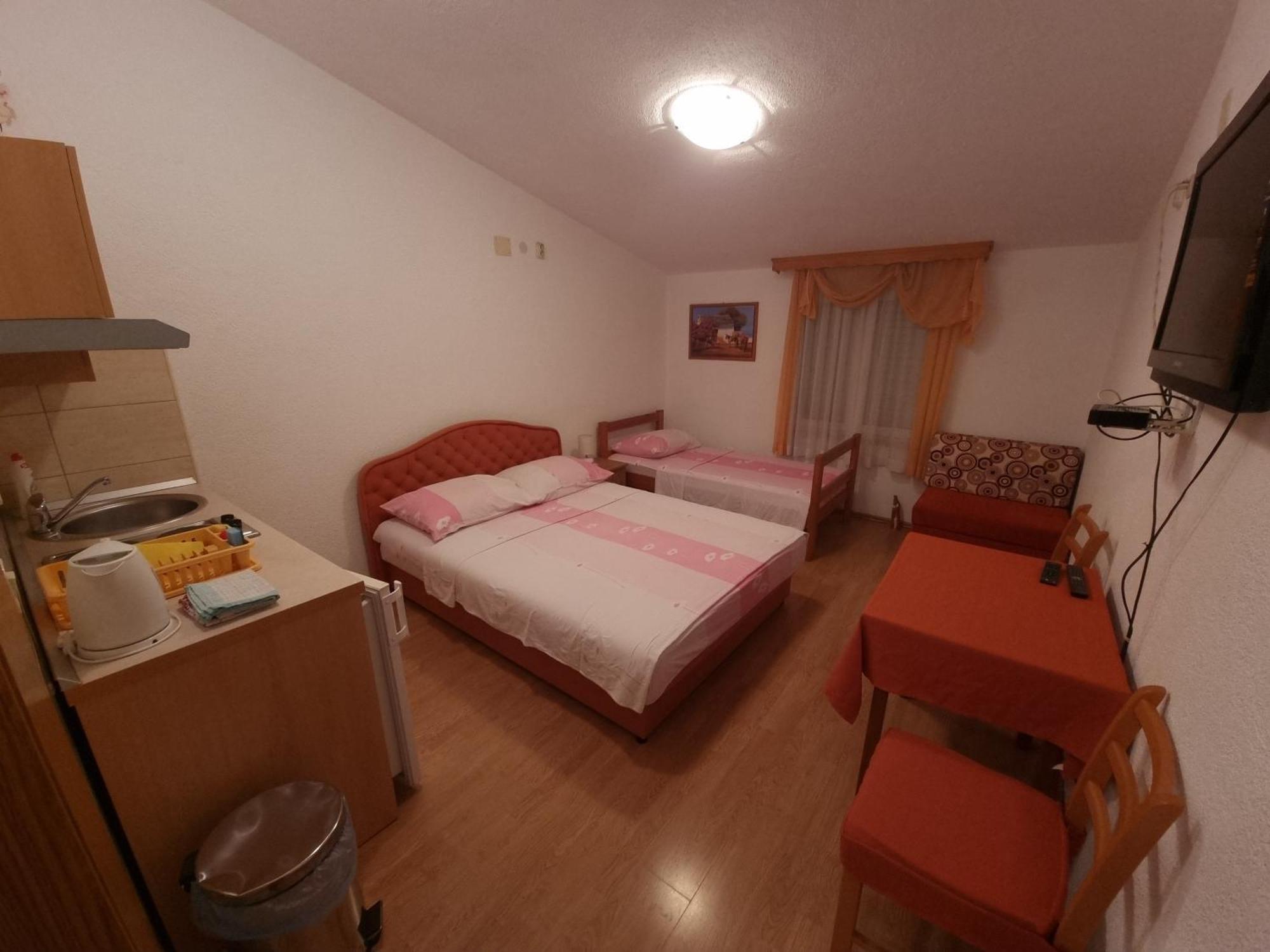 Apartments Cipetic Kaštela Exterior foto